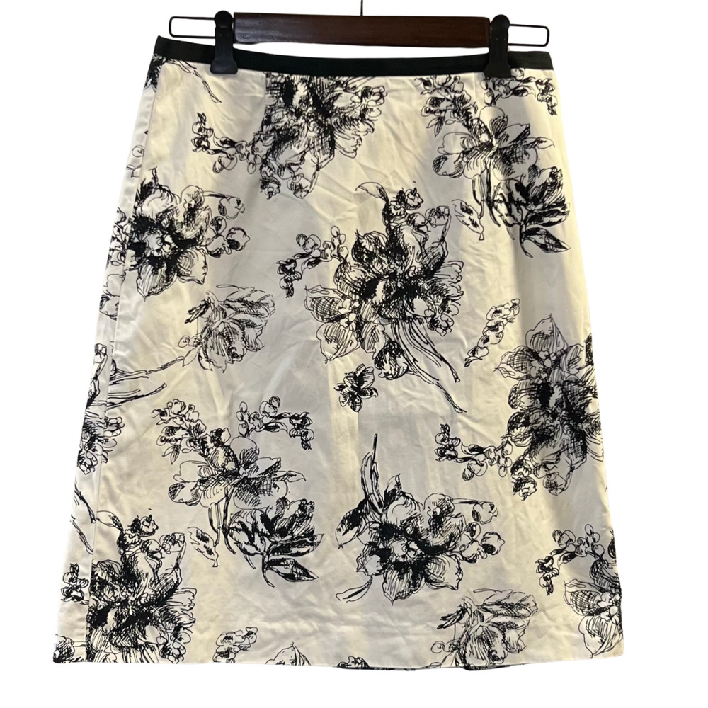 Eddie Bauer Women's Floral Skirt Size 6